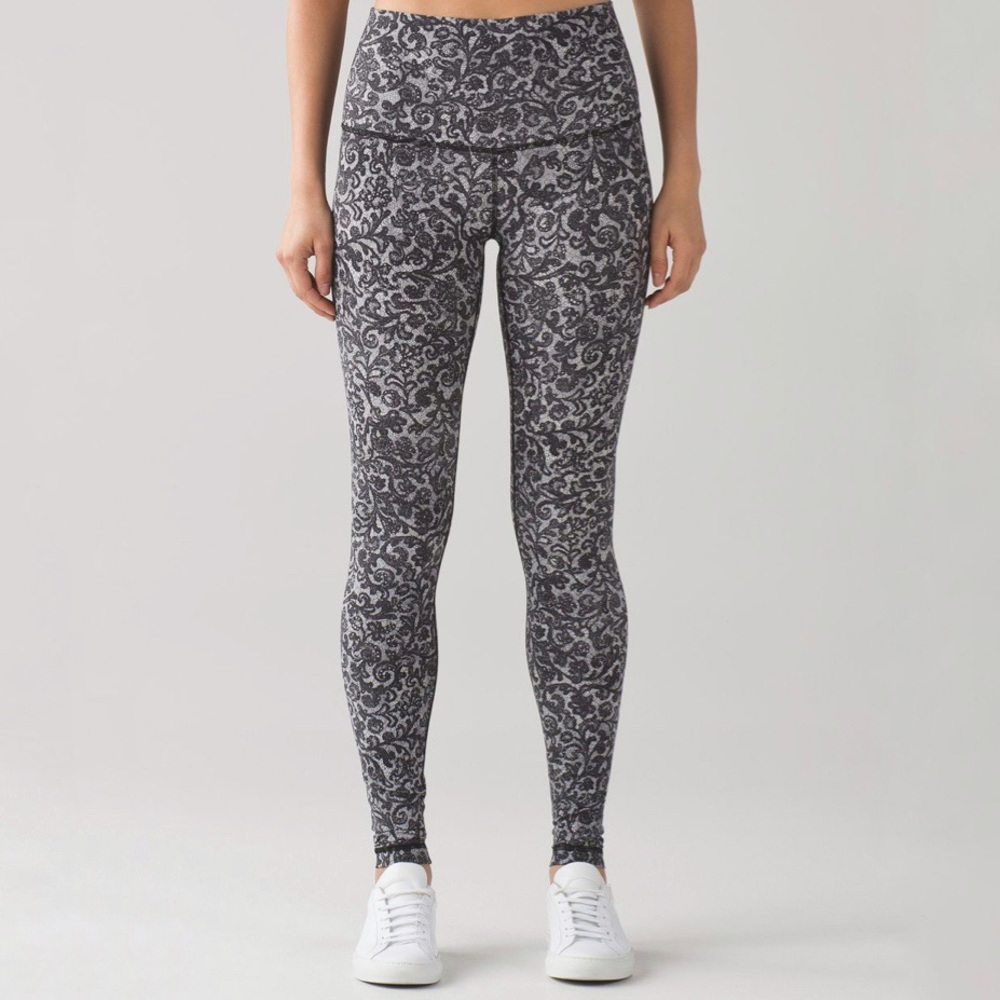 Lululemon | Wunder Under Pant Hi-RIse Mini Cinder Lace‎ White Black Size 2